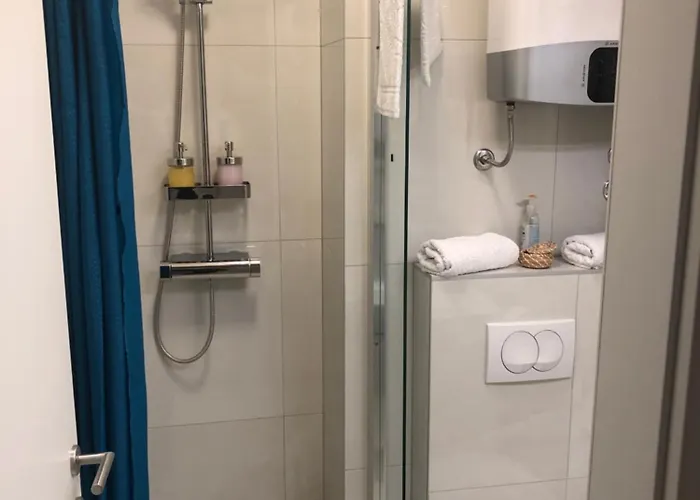 ゲストハウス Marina