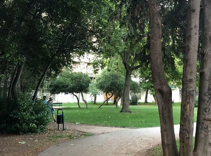 Marina ゲストハウス 4*