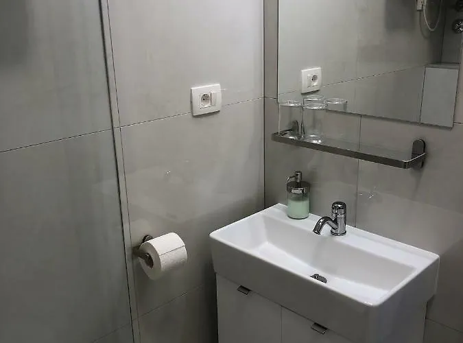 Marina ゲストハウス